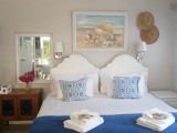 Garden Cottage king or twin beds at Eastbury Cottager