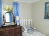 Garden Cottage second bedroom with single bedswith single beds